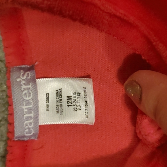 Carters vintage 12mth velour red embroidered footless 1 pc pjs - Picture 4 of 5